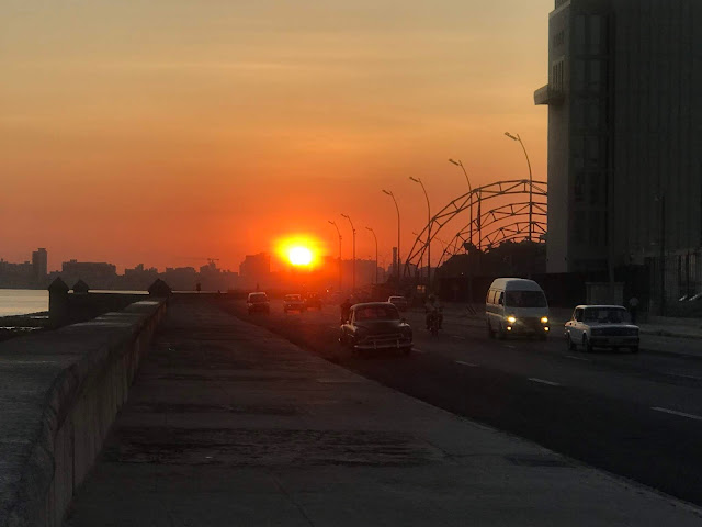 SUNRISE SUNSET IN HAVANA CUBA 21.10.2019