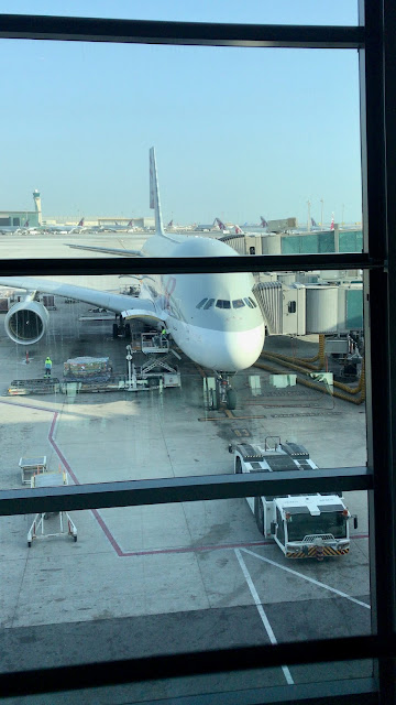 QATAR AIRWAYS FROM DOHA TO PARIS AIRBUS 380 AND ROXANA FROM ROMANIA