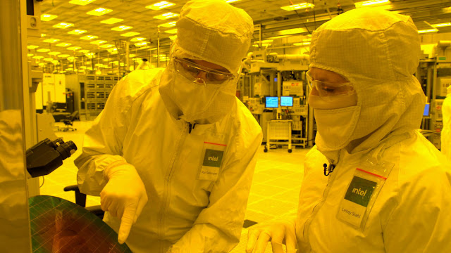 TO STOP THIS DECLINE OF THE UNITED STATES, MORE PEOPLE HAVE TO BECOME ENLIGHTENED, COME FROM BEHIND ON SCIENCE AND MATHEMATICS.: MICROCHIPS AND VACCINATIONS